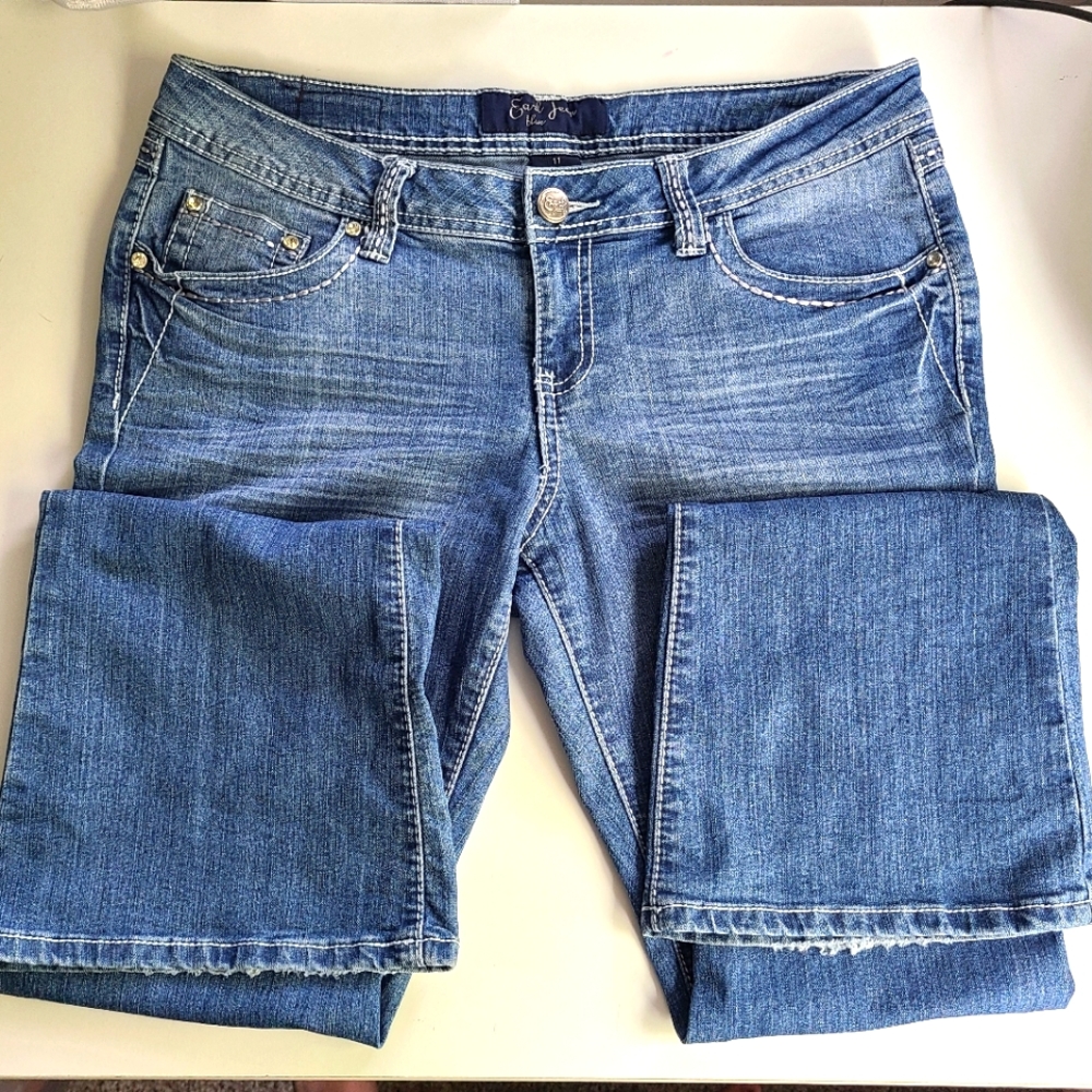Earl Jeans Size 11 Rhinestone Embellishments